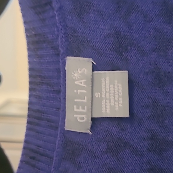 dELIA'S Button Down Sweater - Picture 3 of 4